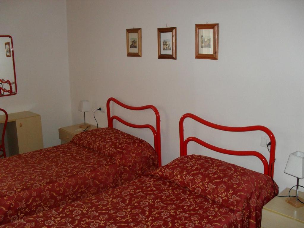 Albergo Ristorante Olimpia Abbadia San Salvator Oda fotoğraf