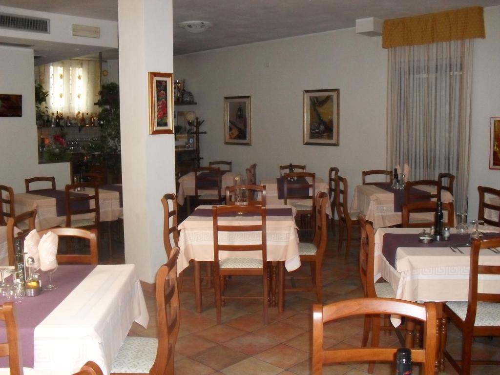 Albergo Ristorante Olimpia Abbadia San Salvator Dış mekan fotoğraf