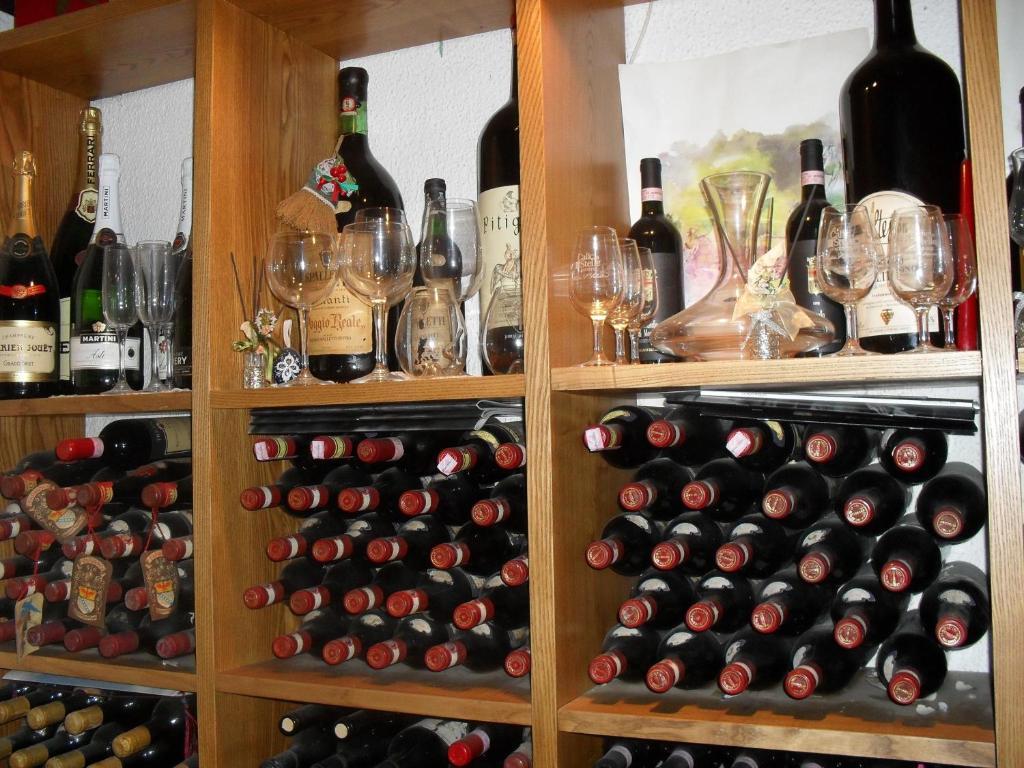Albergo Ristorante Olimpia Abbadia San Salvator Dış mekan fotoğraf