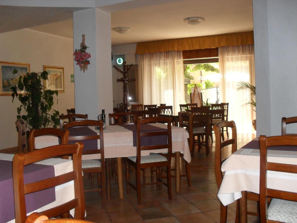 Albergo Ristorante Olimpia Abbadia San Salvator Dış mekan fotoğraf