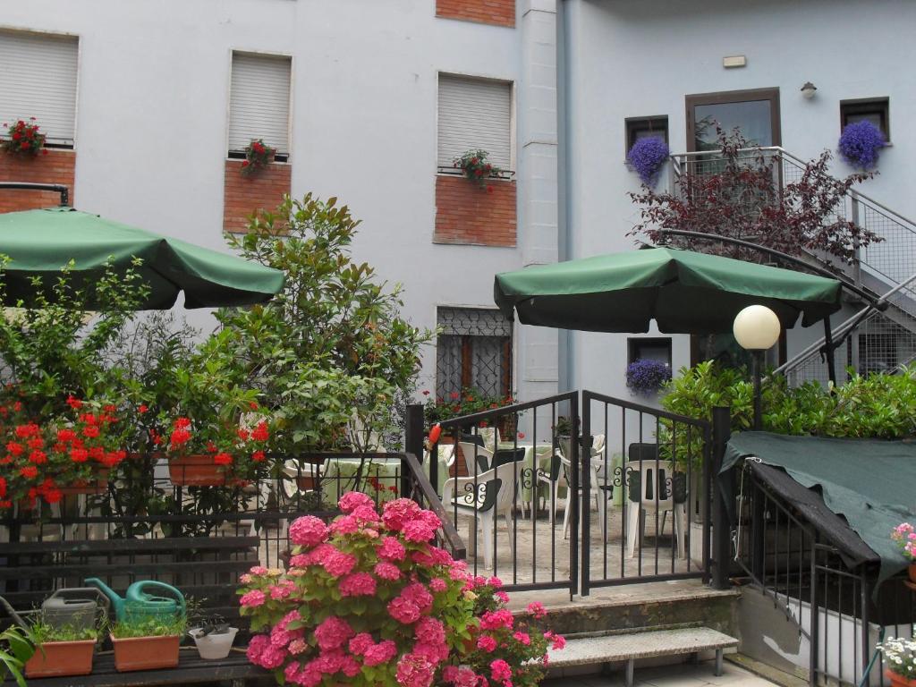 Albergo Ristorante Olimpia Abbadia San Salvator Dış mekan fotoğraf